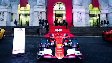 Ferrari sbarca in Borsa, Piazza Affari si tinge di rosso
