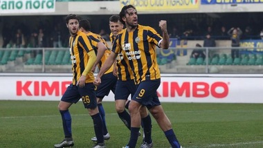 Calciomercato Emanuelson: «Darò tutto per il Verona»