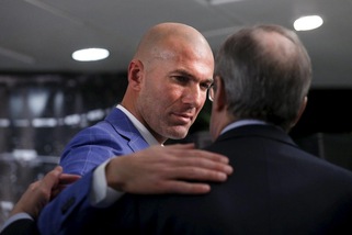 Liga Real Madrid, festa per il primo allenamento di Zidane