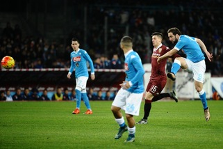 Napoli-Torino 2-1: Insigne e Hamsik fanno impazzire il San Paolo