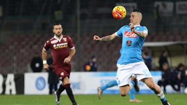 Serie A, Napoli-Torino 2-1: Insigne e Hamsik affossano i granata