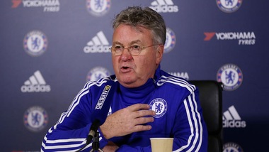 Premier League, Chelsea Hiddink: Retrocessione rischio concreto per noi»
