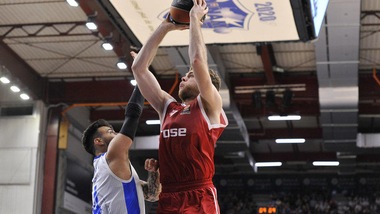 Basket Eurolega, impresa Bamberg al Pireo