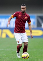 Calciomercato Roma, Ashley Cole rescinde il contratto