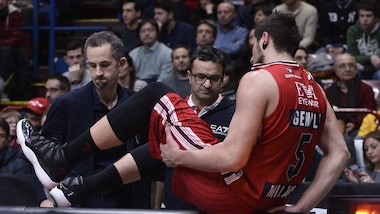 Basket Serie A, Milano vince ma perde Gentile
