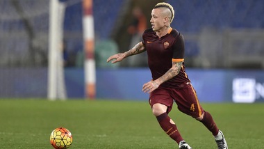 Serie A, diretta Roma-Verona 1-1: Nainggolan, pari Pazzini al 61'