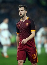 Roma, Pjanic: «Juventus? Sarà una partita complicata»