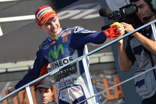 MotoGp Yamaha, Lorenzo: «Deve vincere la squadra, non importa se io o Valentino Rossi»