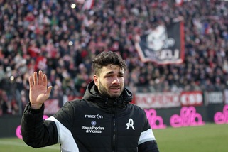 Calciomercato Cagliari, preso Cinelli dal Vicenza