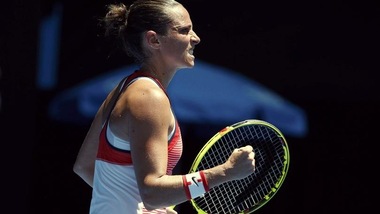 Tennis, Australian Open: Serena Williams e Roberta Vinci al terzo turno