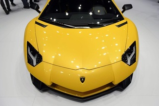 Lamborghini: addio al cambio manuale