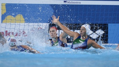 Pallanuoto, Europei: il setterosa va in semifinale con l'Ungheria