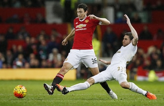 Manchester United, Darmian elogia Evra: «E' un campione»