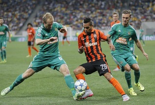 Calciomercato, dall'Inghilterra: «30 milioni di sterline per Teixeira dal Liverpool»