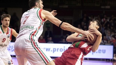 Basket, Serie A: Reggio Emilia favorita ad Avellino