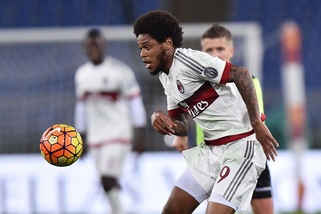 Serie A Milan, convocato anche Luiz Adriano