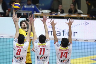 Molfetta spegne le ambizioni di Verona. Volano Modena e Civitanova