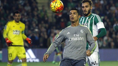 Liga Real Madrid, passo falso per Zidane: contro il Betis finisce 1-1