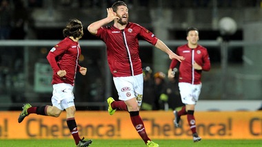 Serie B Livorno-Como, pari. Pettinari, poi Borghese