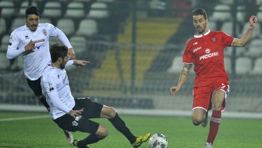 Calciomercato Genoa, idea Spinazzola. Per l'attacco Floro Flores