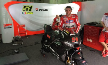 MotoGp, Ducati: Pirro prova la GP16 a Sepang