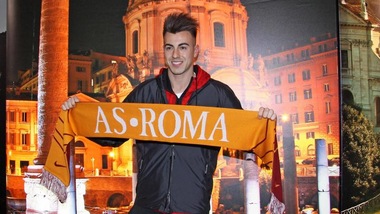 Calciomercato Roma, è ufficiale: El Shaarawy arriva in prestito per 1,4 milioni