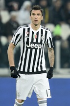 Serie A Juventus, Mandzukic fuori un mese. Asamoah tre settimane