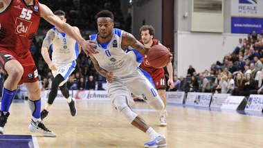 Basket Serie A, Haynes in Grecia, Bramos no