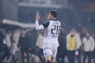Serie B, il Cagliari torna primo: Cerri fredda l'Avellino