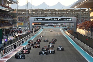 F1, mistero presentazione per 5 monoposto