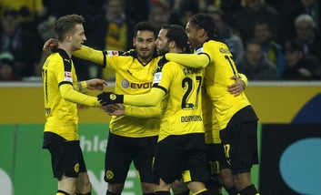 Risultati Bundesliga: Dortmund e Leverkusen show, Ingolstadt e Hannover ko