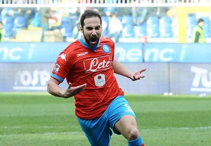 Serie A Napoli, i convocati: Higuain ok per l'Empoli
