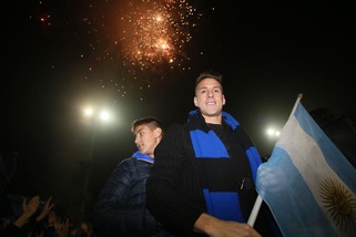 Atalanta, festa della Curva Nord per salutare di Denis