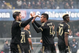 Serie A, Juventus: i giocatori salutano i tifosi sui social