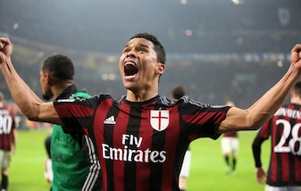 Serie A, Milan-Inter 3-0: il derby a Mihajlovic