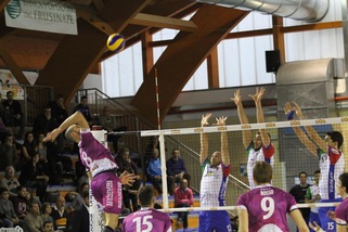 Sora per una notta in vetta. Aspettando Vibo in posticipo