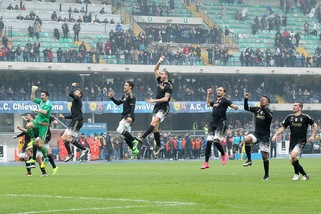 Pagelle Juve: doppio Alex, crossa e segna