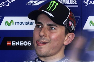 MotoGp, test Sepang: vola Lorenzo, Rossi è secondo