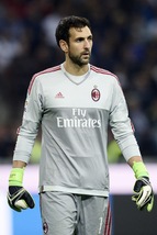Calciomercato Milan, stampa spagnola: «Il Levante vuole Diego Lopez»