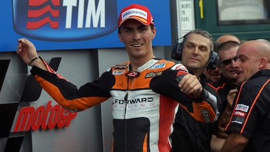 MotoGp: Baz, che paura! incidente a 260 all'ora