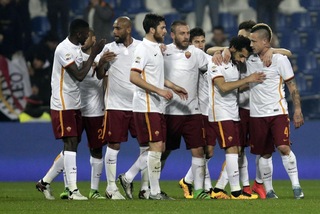 Serie A, Sassuolo-Roma 0-2: decidono Salah e El Shaarawy, Berardi sbaglia il rigore