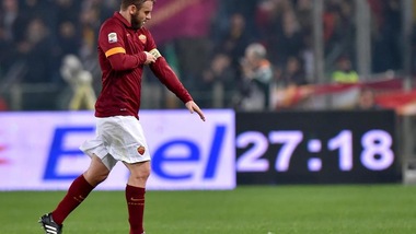 Serie A Roma, problemi muscolari per De Rossi