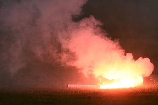 Paura Torino, tre bombe carta esplodono davanti all'hotel della squadra