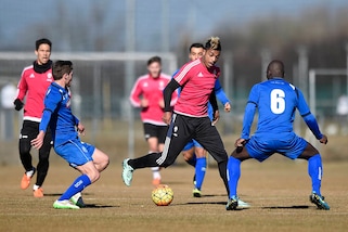 Amichevole, la Juventus vince 4-0 e recupera Pereyra e Lemina