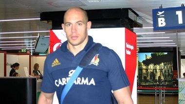 Rugby, Parisse: «Al Sei nazioni farò da chioccia ai più giovani»