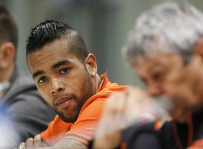 Calciomercato, la Cina non si ferma più: Alex Teixeira allo Jiangsu per 50 milioni
