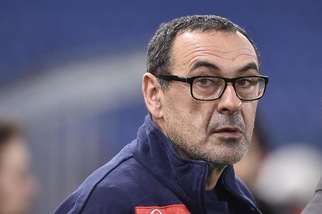 Napoli, Sarri: «Il budget aiuta. Le parole di Allegri? Non replico»
