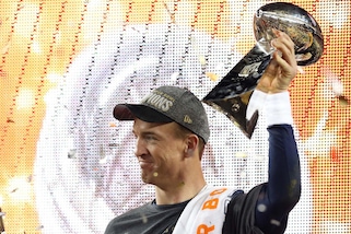 Super Bowl, vincono i Denver Broncos. Spettacolo con Lady Gaga e Beyoncé