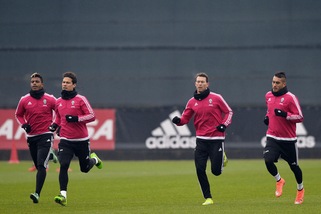 Serie A, Juventus: Allegri prova la difesa a 4