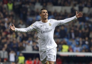 Real Madrid, Zidane: «Ronaldo il migliore al mondo, Messi un suo rivale»